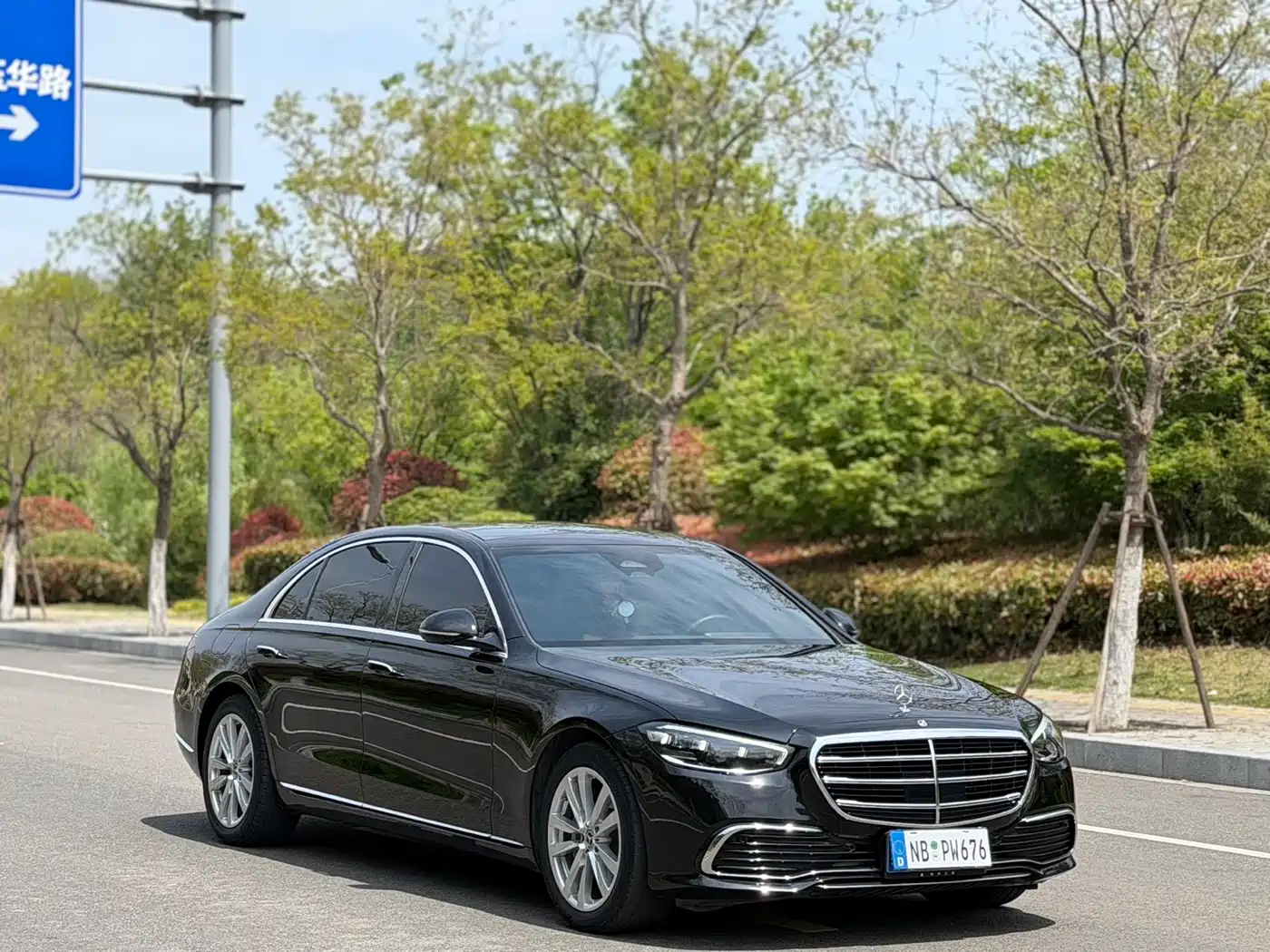 Mercedes-Benz S-Class 2024 S 400 L Business Edition фото 3
