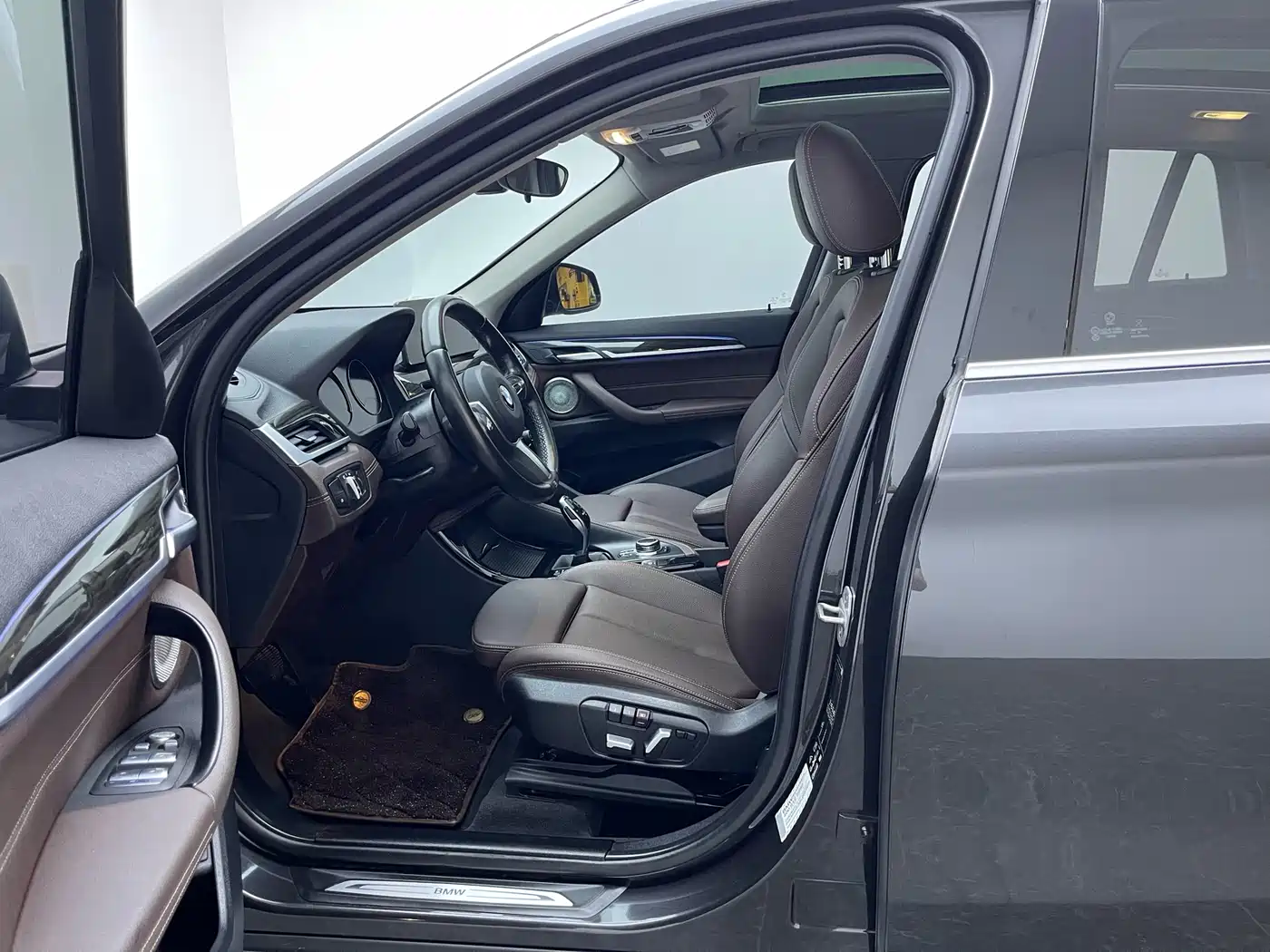 BMW X1 2021 xDrive25Li Exclusive фото 10