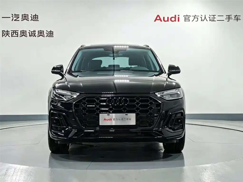 Audi Q5L 2022 Facelift 45T Luxury Dynamic фото 2