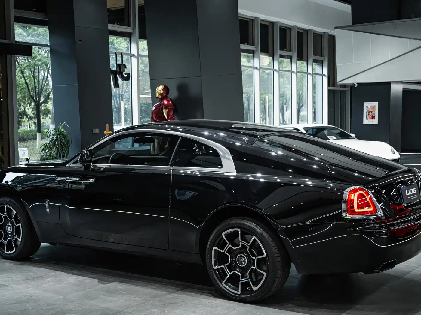 Rolls-Royce Wraith 2017 6.6T Black Badge Edition фото 9
