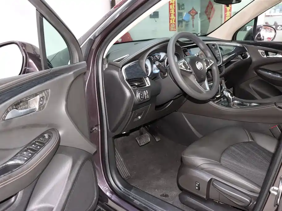 Buick Envision Plus 2017 20T FWD Premium фото 8