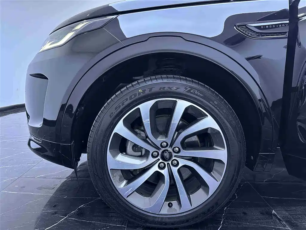 LAND ROVER DISCOVER SPORTS