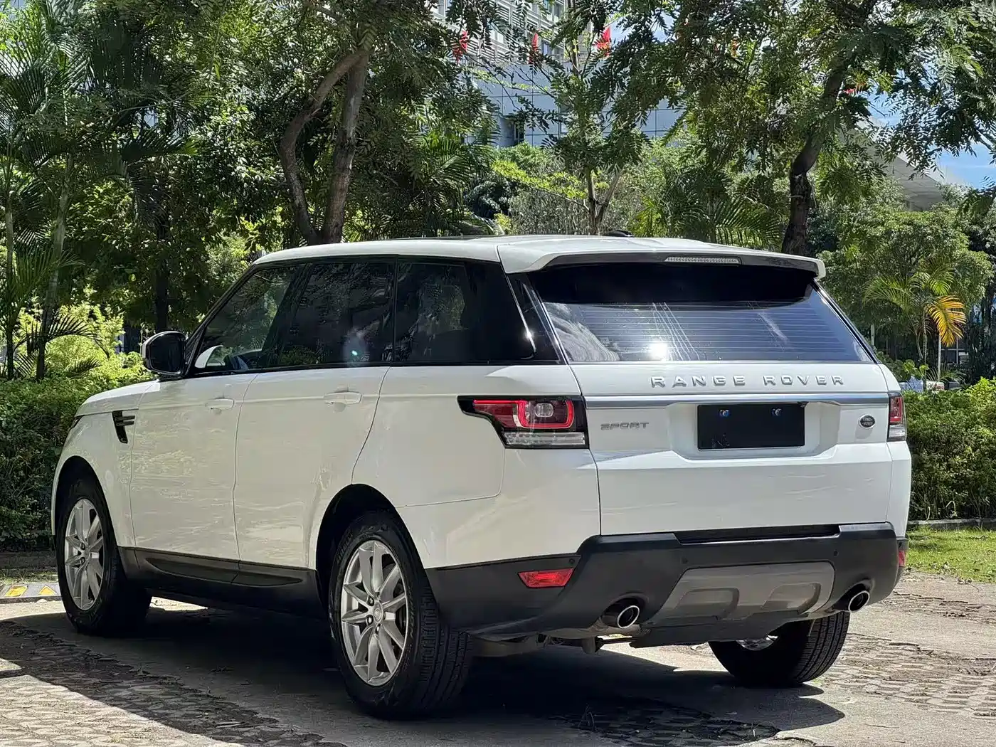 Land Rover Range Rover Sport 2017 3.0 SC V6 HSE фото 14