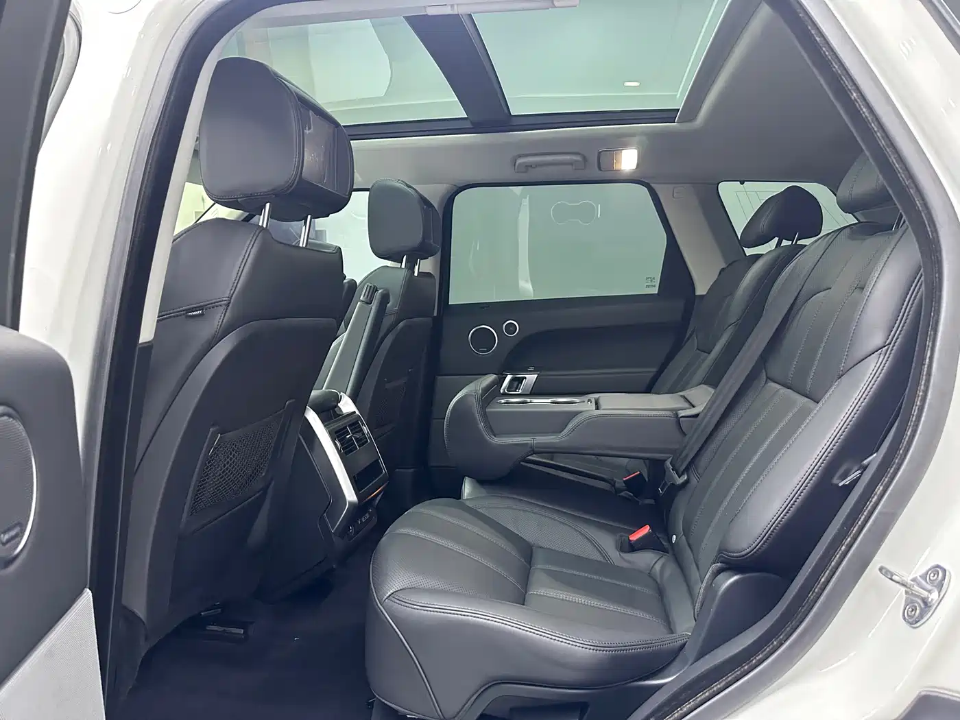 Land Rover Range Rover Sport 2017 3.0 SC V6 HSE DYNAMIC фото 9