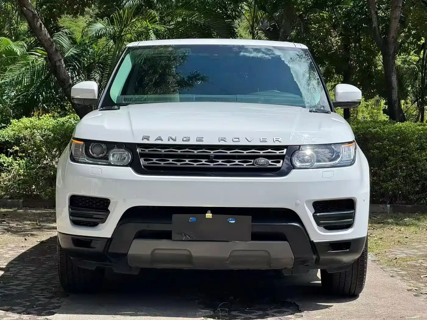 Land Rover Range Rover Sport 2017 3.0 SC V6 HSE фото 2
