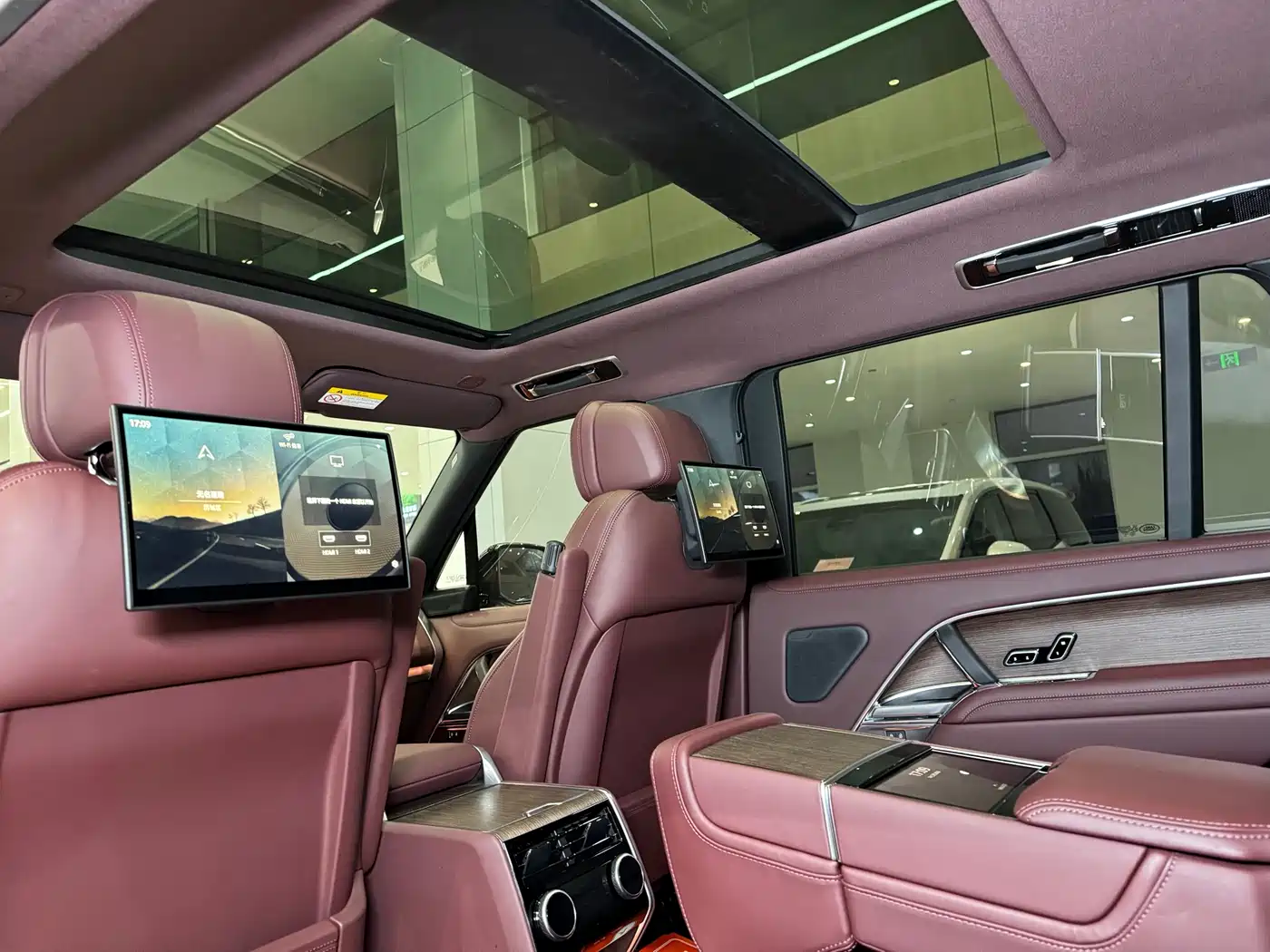 LAND ROVER RANGE ROVER