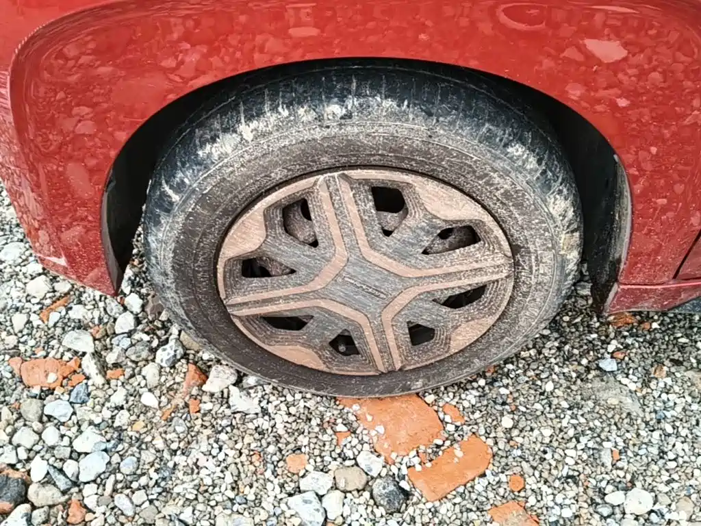 Фото 23 - Baojun E200