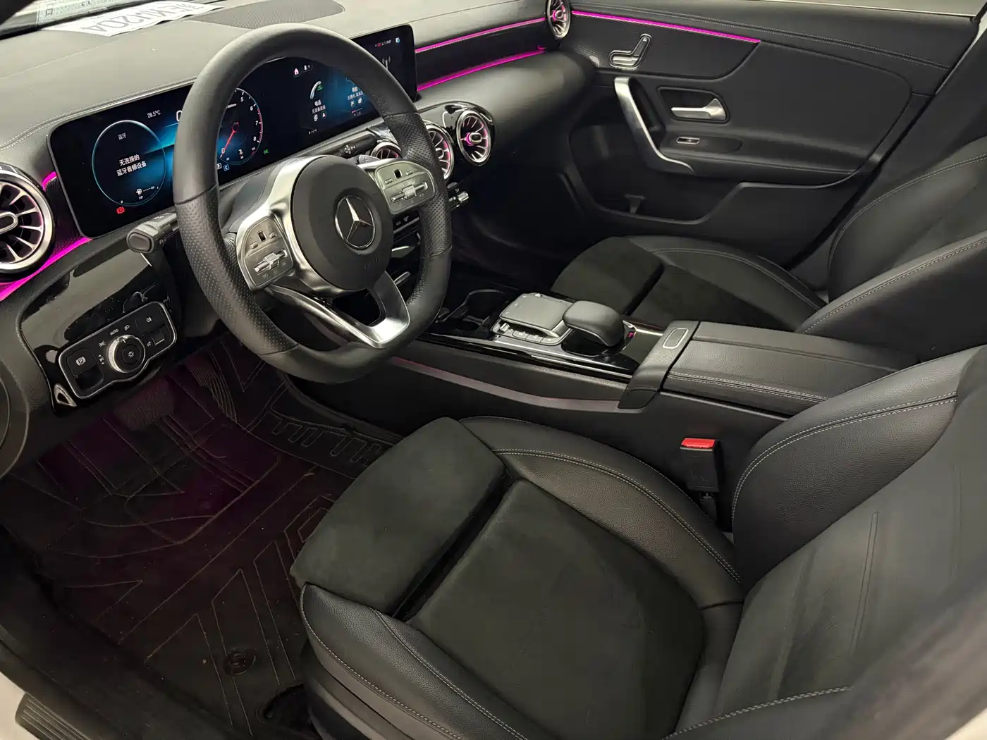 Mercedes-Benz A-Class 2020 Facelift A 200 L Sport Sedan Fashion фото 16
