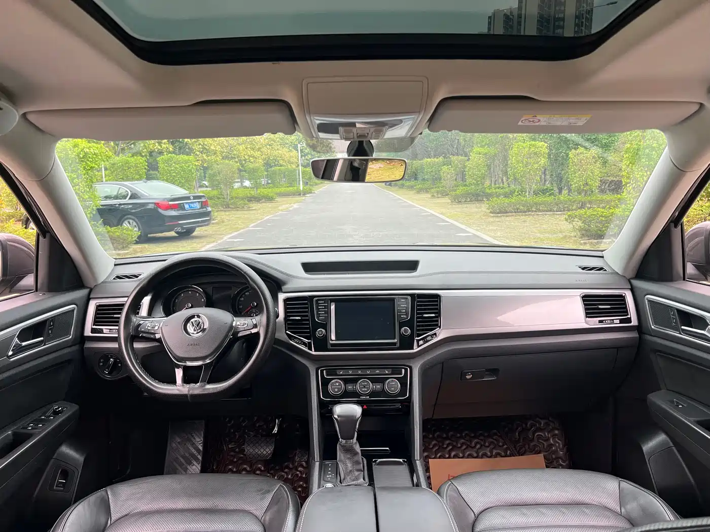 Volkswagen Teramont 2019 380TSI 4WD Luxury China V фото 14