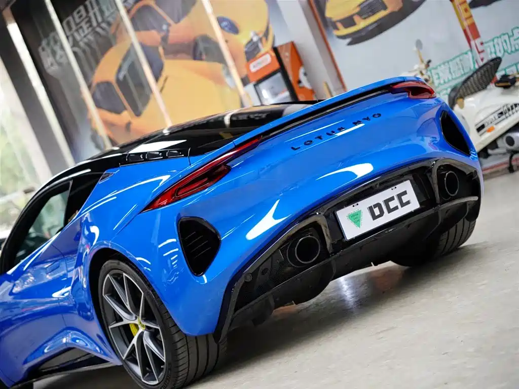 LOTUS SPORTS CAR EMIRA
