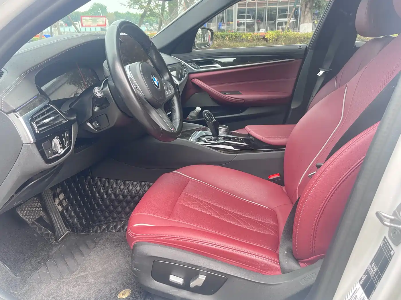 BMW 5 Series 2022 525Li M Sport Package фото 5