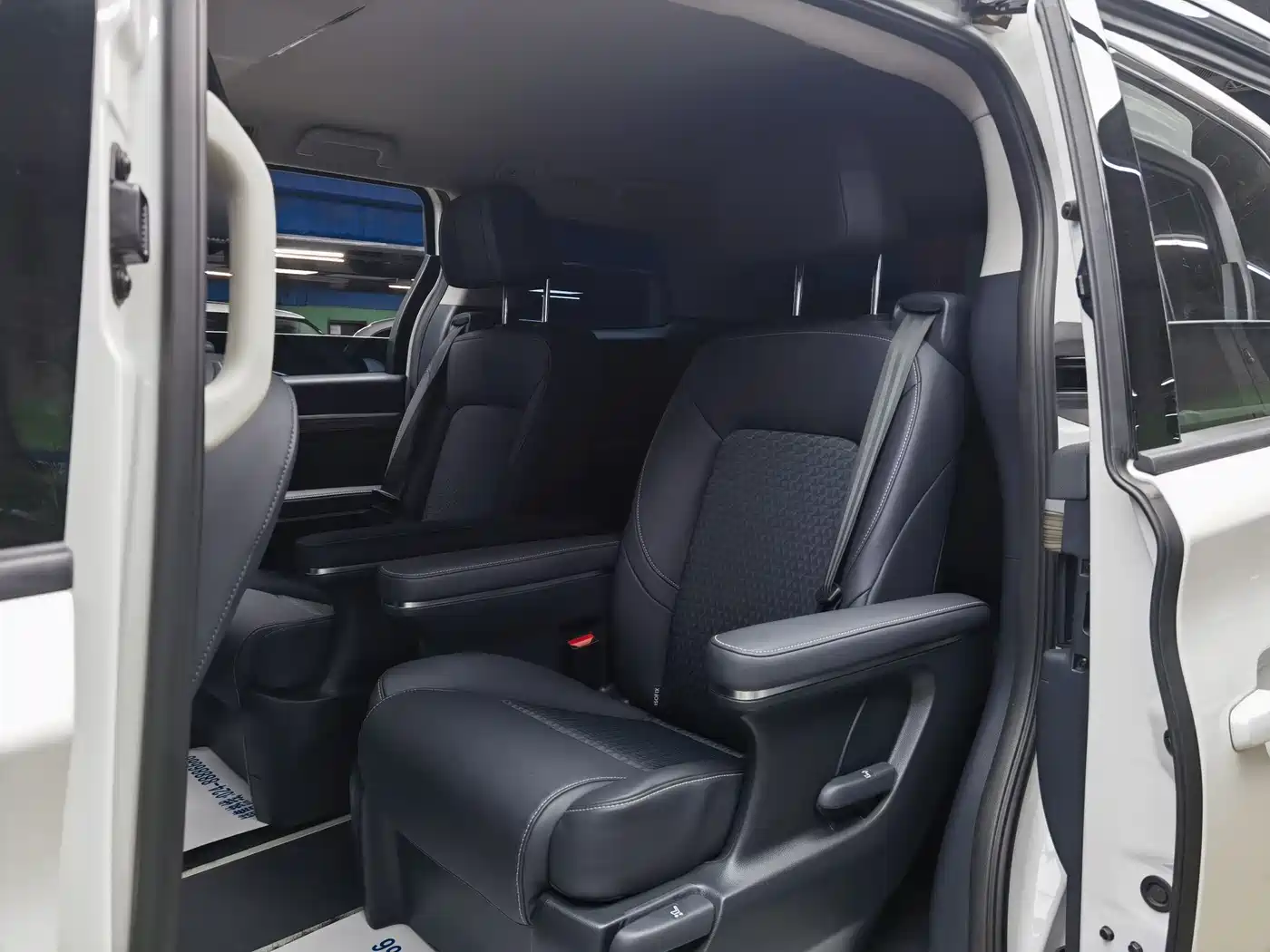 GAC Trumpchi Trumpchi M8 2024 Leadershow Series 390T Luxury Edition фото 10