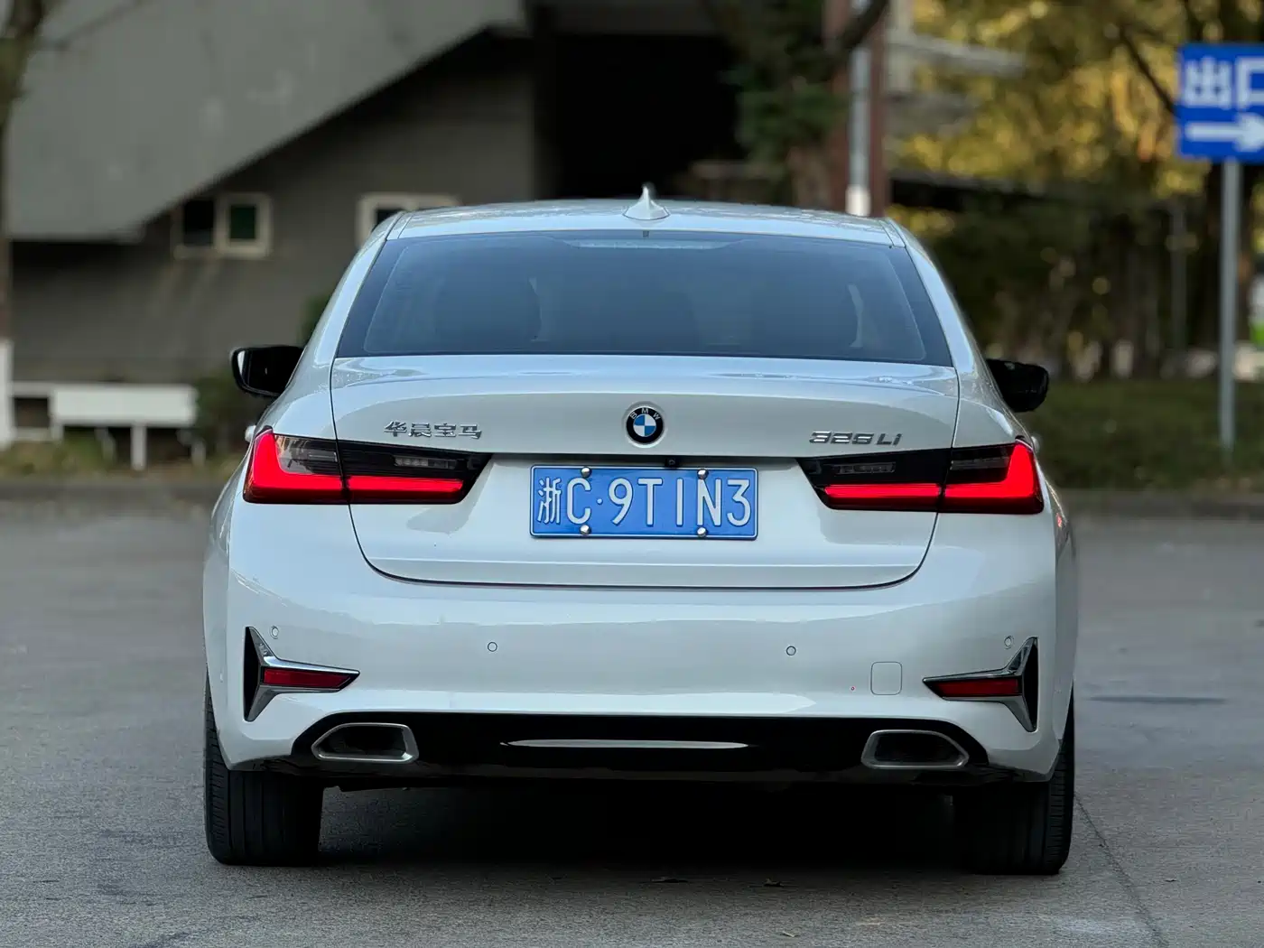 BMW 3 Series 2020 325Li Launch Edition фото 6
