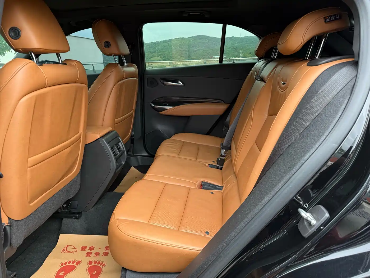 CADILLAC XT4
