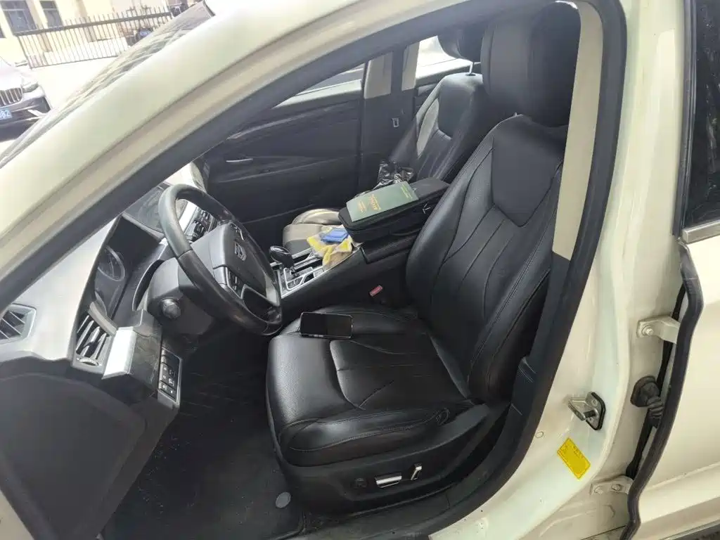 Geely Borui 2015 2015 2.4L Comfort