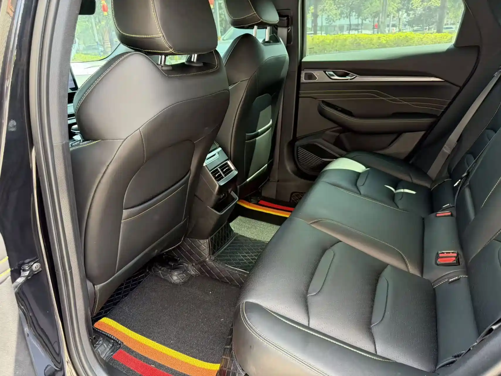 Фото 5 - Geely Preface
