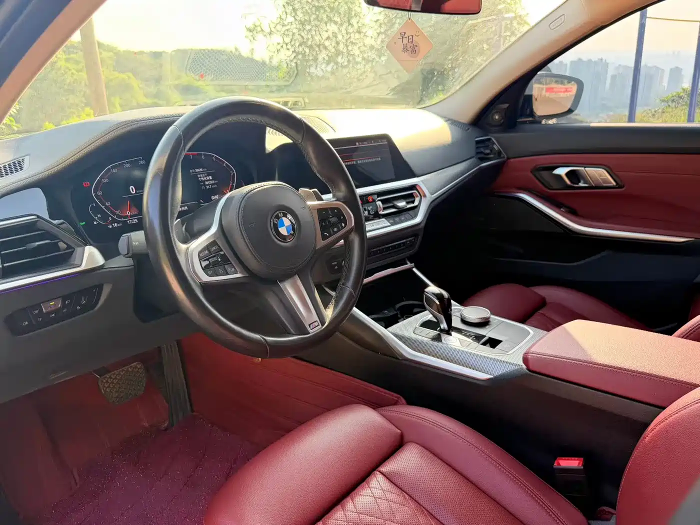BMW 3 Series 2022 325Li M Sport Shadow Edition фото 4