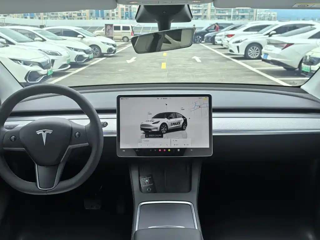 Фото 5 - Tesla Model Y