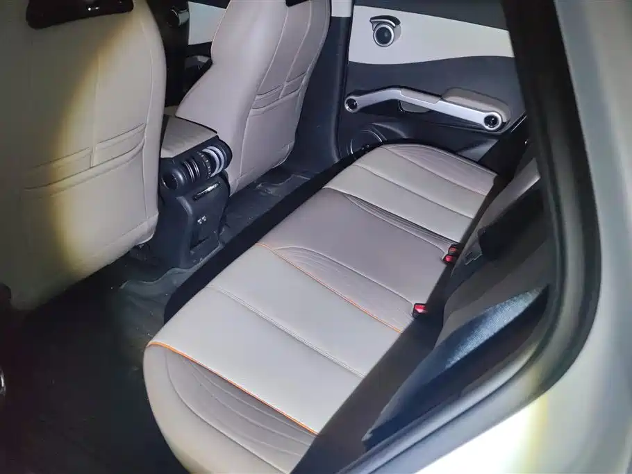 BYD Yuan PLUS 2024 Glory Edition 510KM Leading фото 11