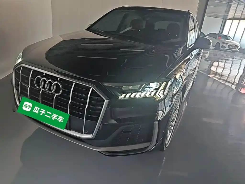Audi Q7 2021 45 TFSI quattro S line Sport