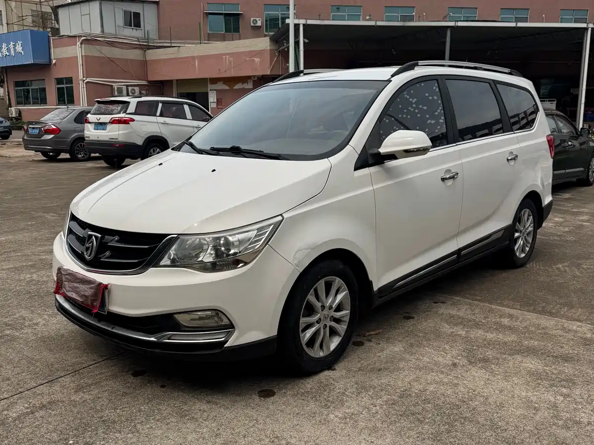 BAOJUN 730