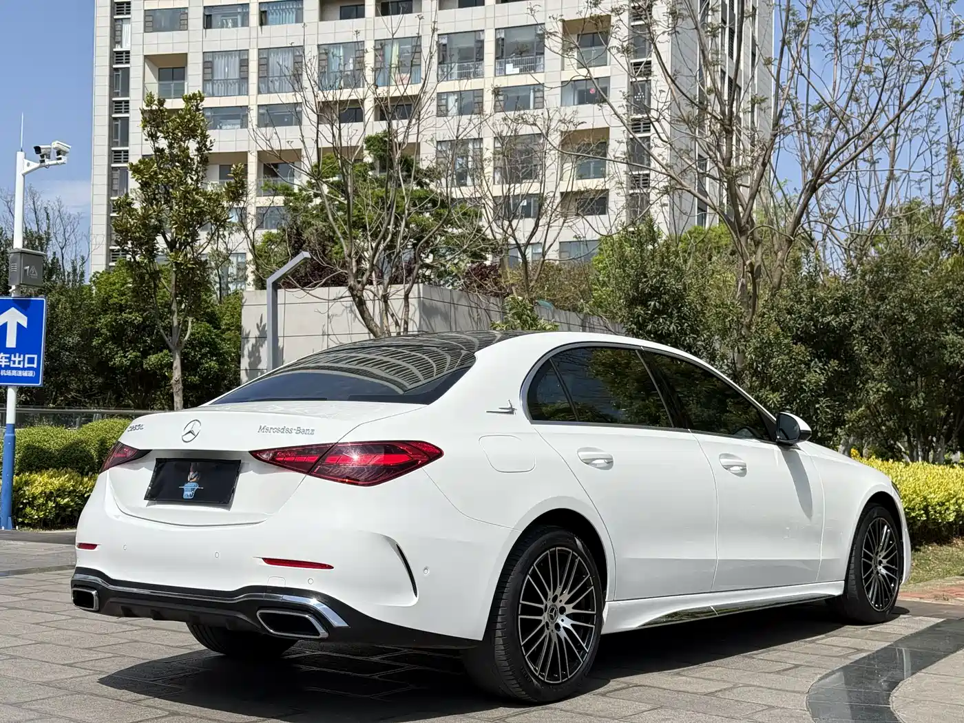 Mercedes-Benz C-Class 2023 Facelift C 260 L Sport Edition фото 4