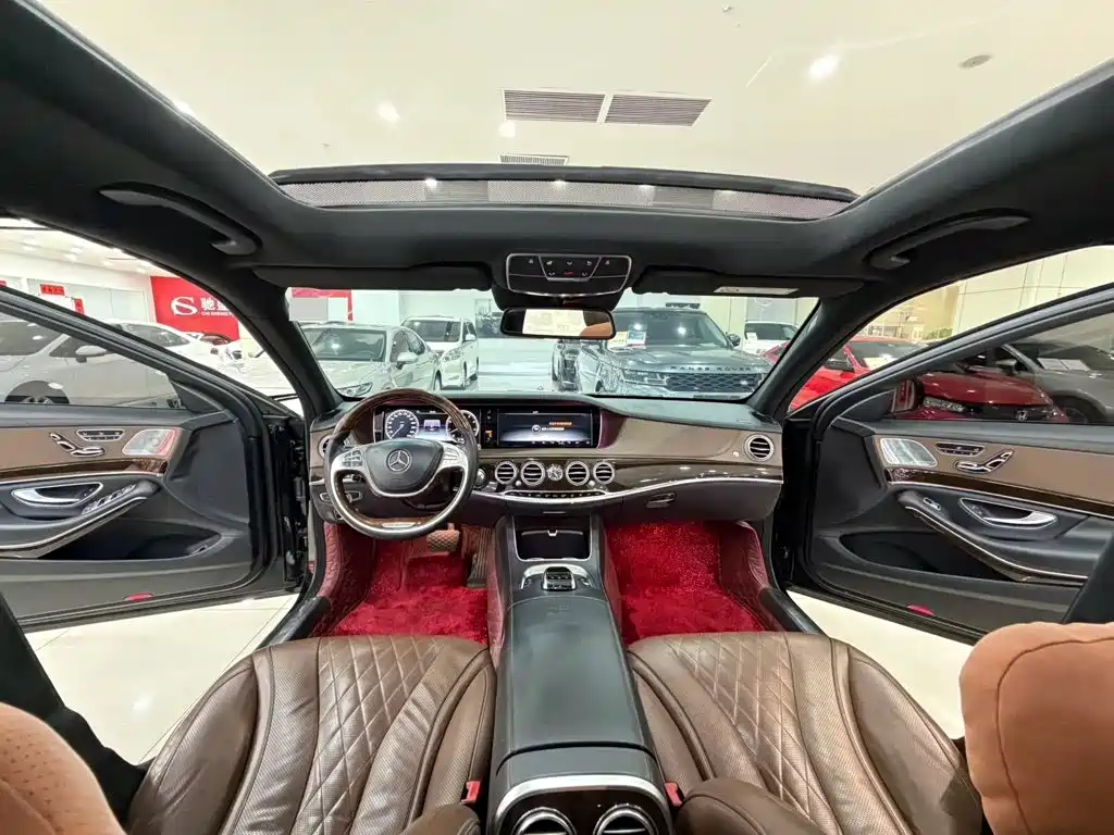 صورة 8 - Mercedes-Benz Maybach S-Class