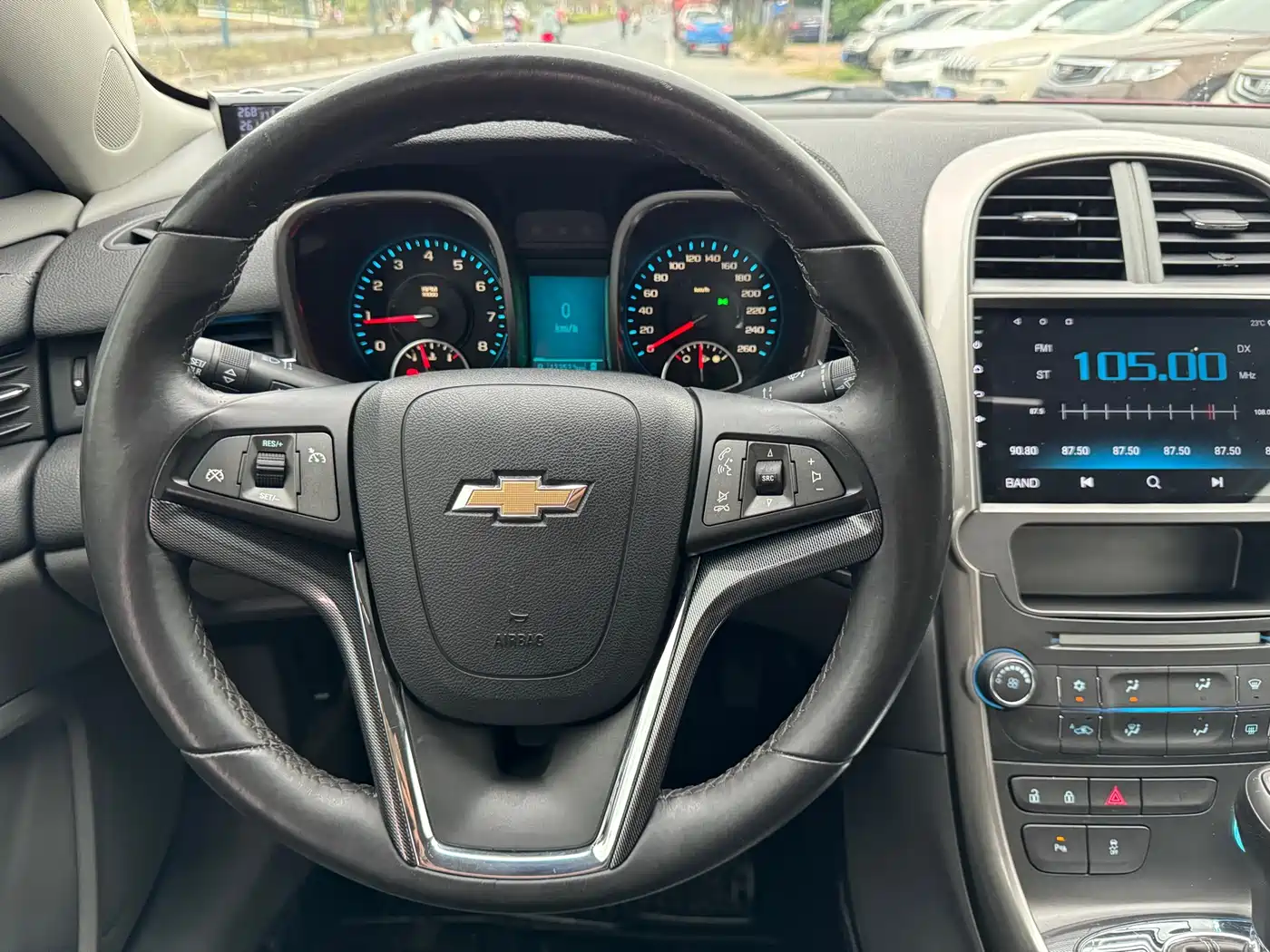 Chevrolet Malibu 2013 2.4L Automatic Luxury Edition фото 8