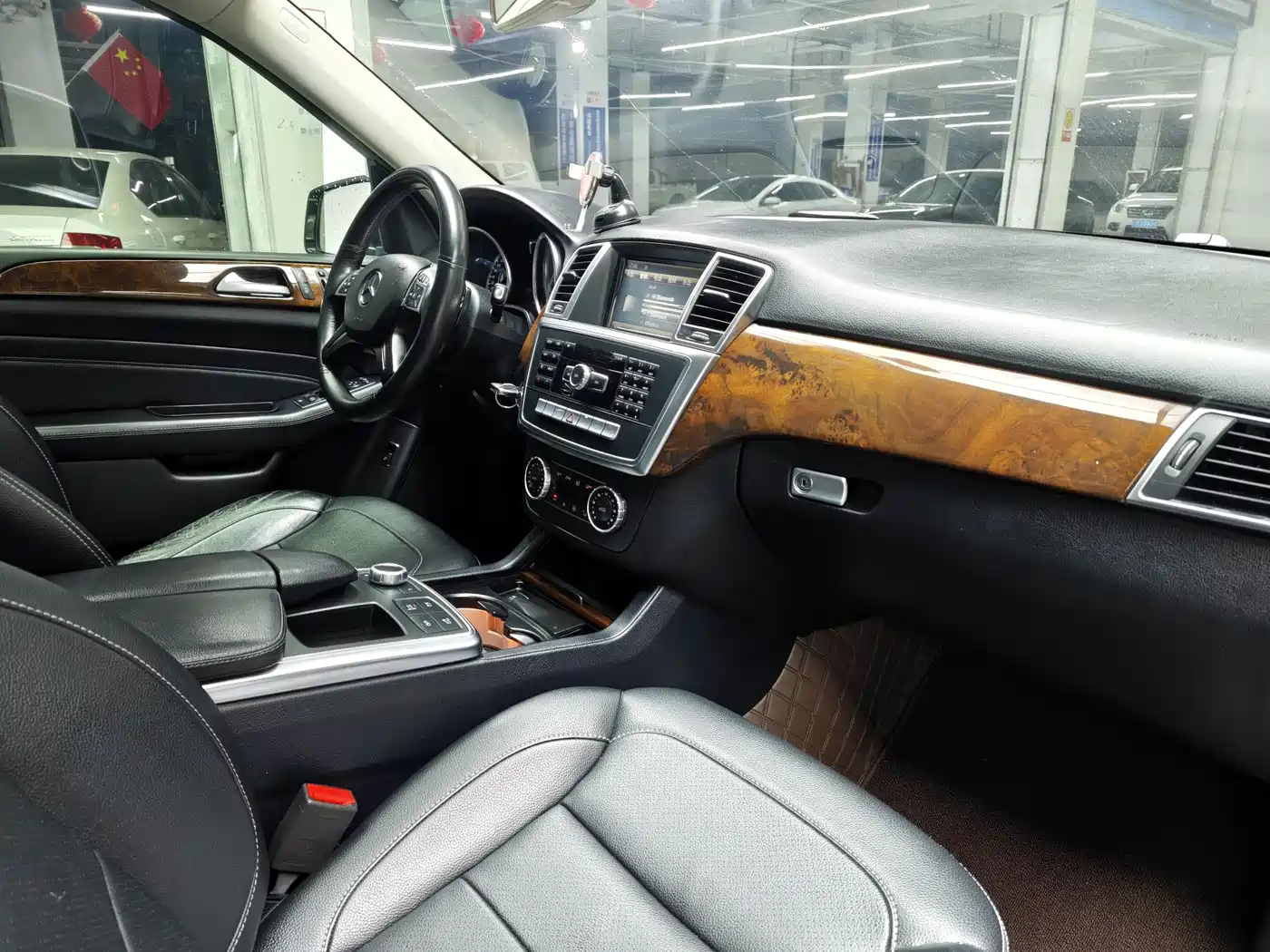 Mercedes-Benz M-Class 2014 ML 400 4MATIC Dynamic фото 10