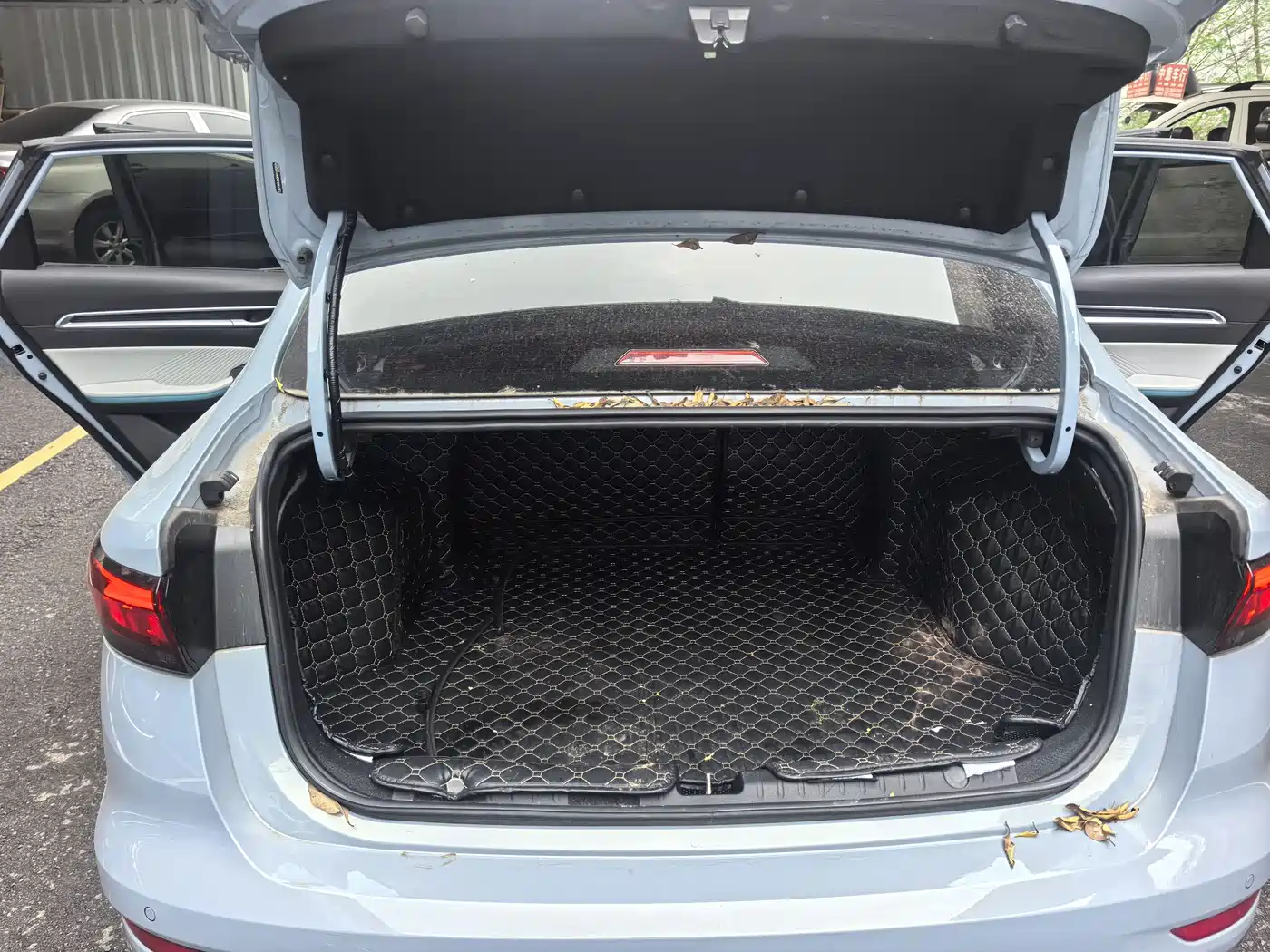 GEELY AUTOMOBILE EMGRAND