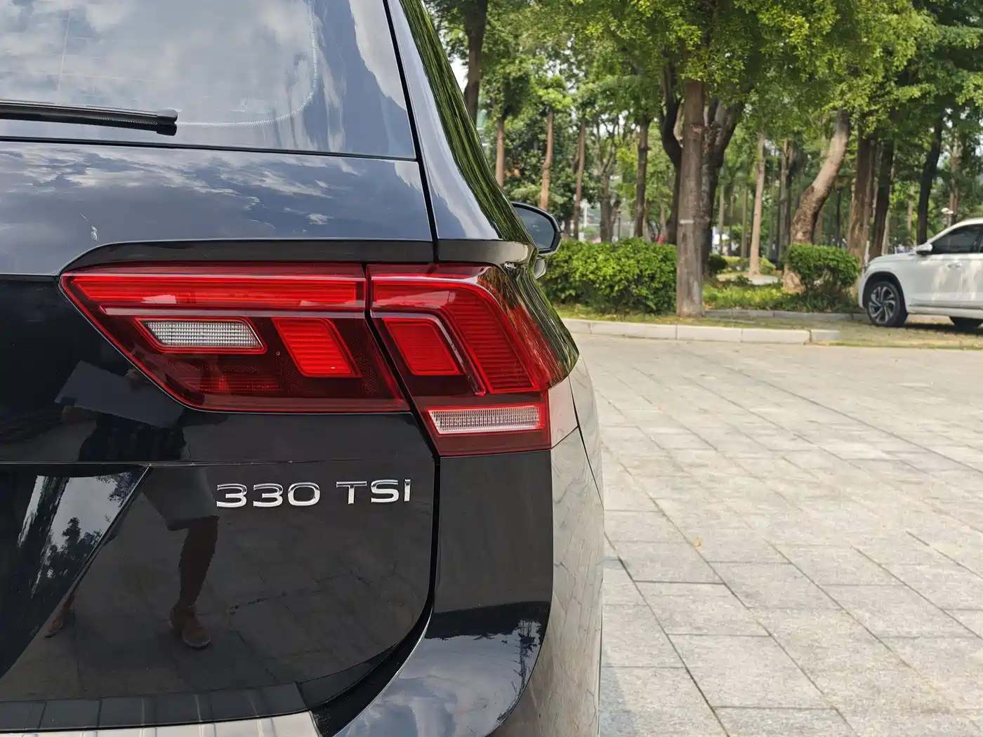 Volkswagen Tiguan L 2021 330TSI Automatic 2WD Smart фото 9
