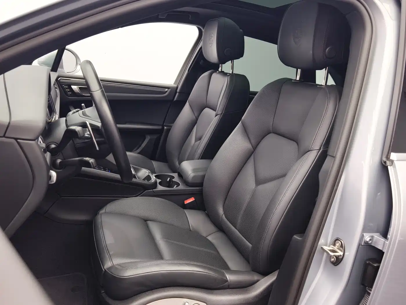 Porsche Macan 2023 Macan 2.0T фото 9