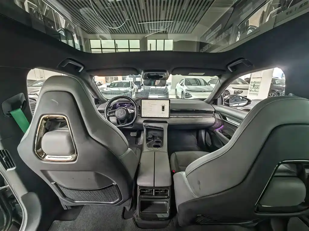 ZEEKR EXTREME KRYPTON 001