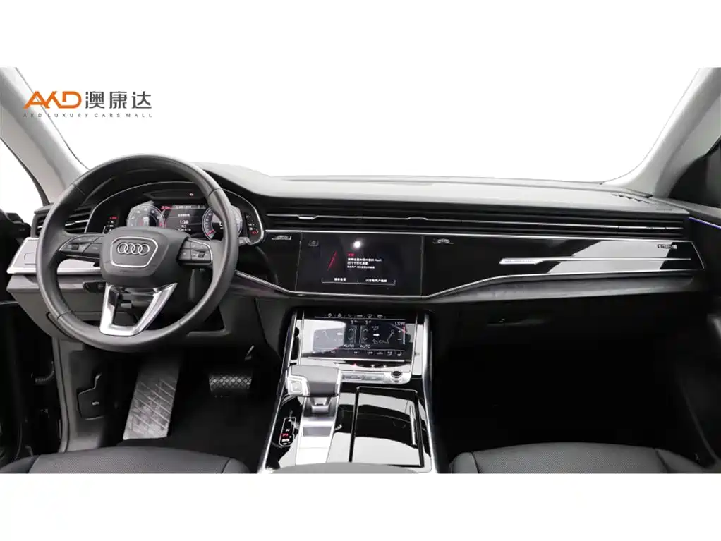 Audi Q8 2022 55 TFSI Luxury Dynamic фото 5
