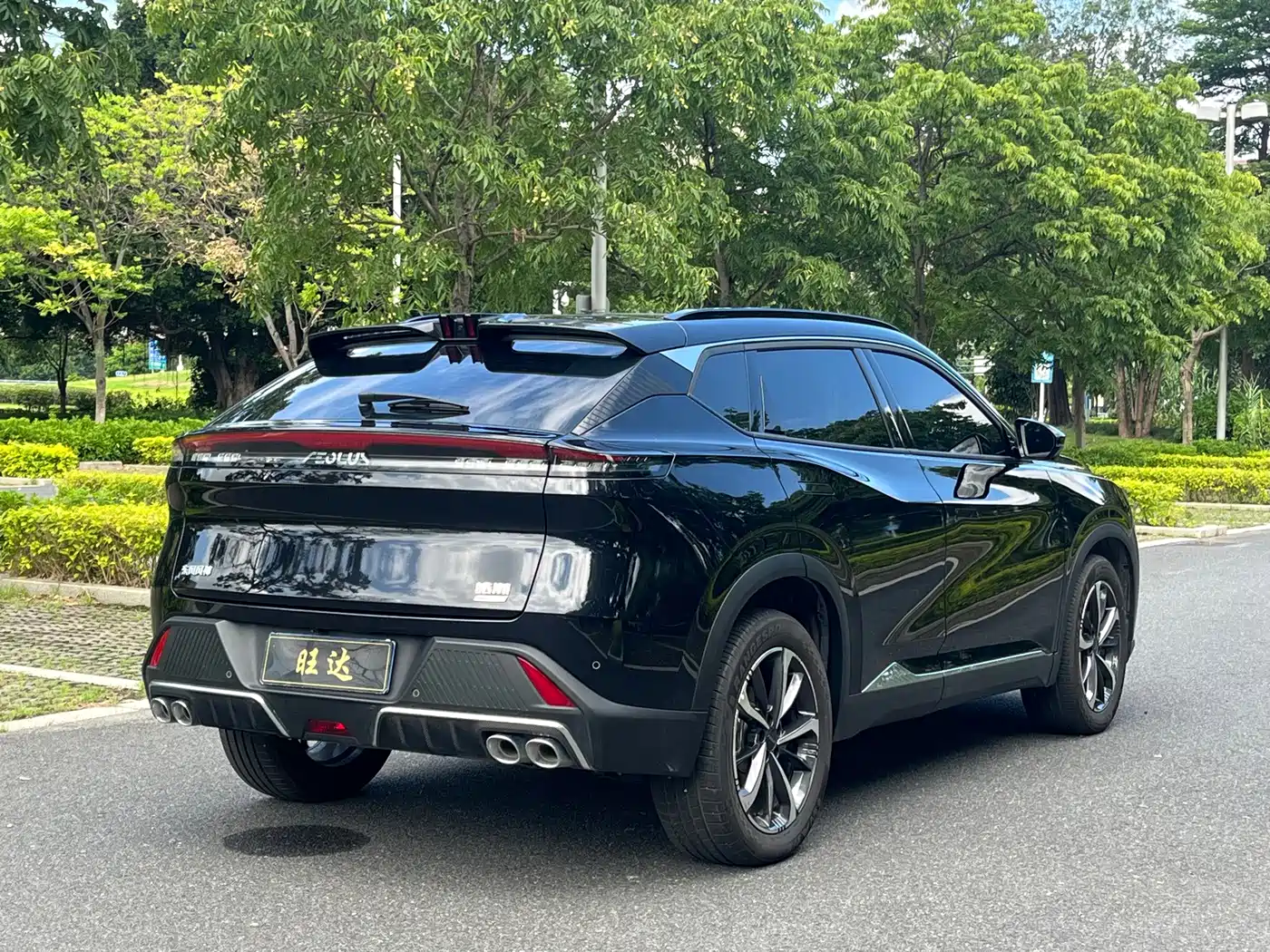 Dongfeng Aeolus Haohan 2025 2024 Glory Edition DH-i 1.5T Luxury