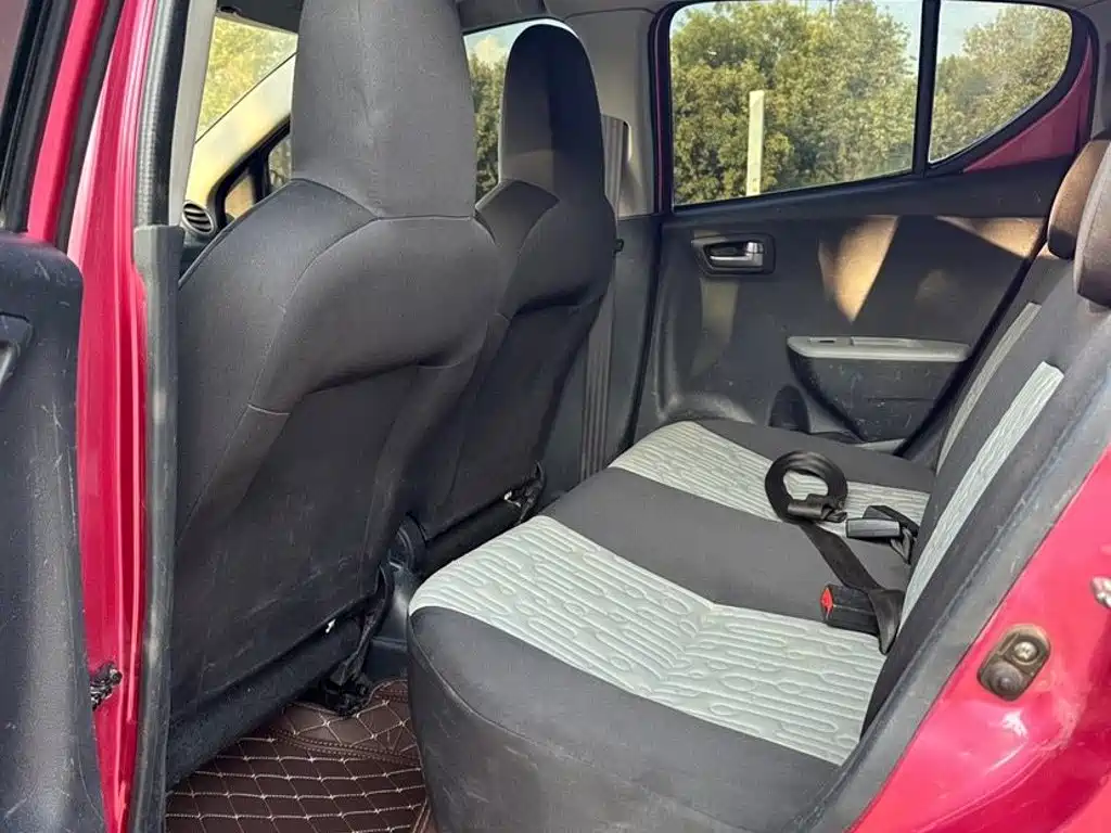 Suzuki Alto 2015 2013 1.0L Manual Deluxe