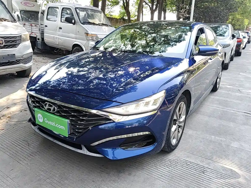 Hyundai Fista 2019 280TGDi Sport Edition China VI фото 2