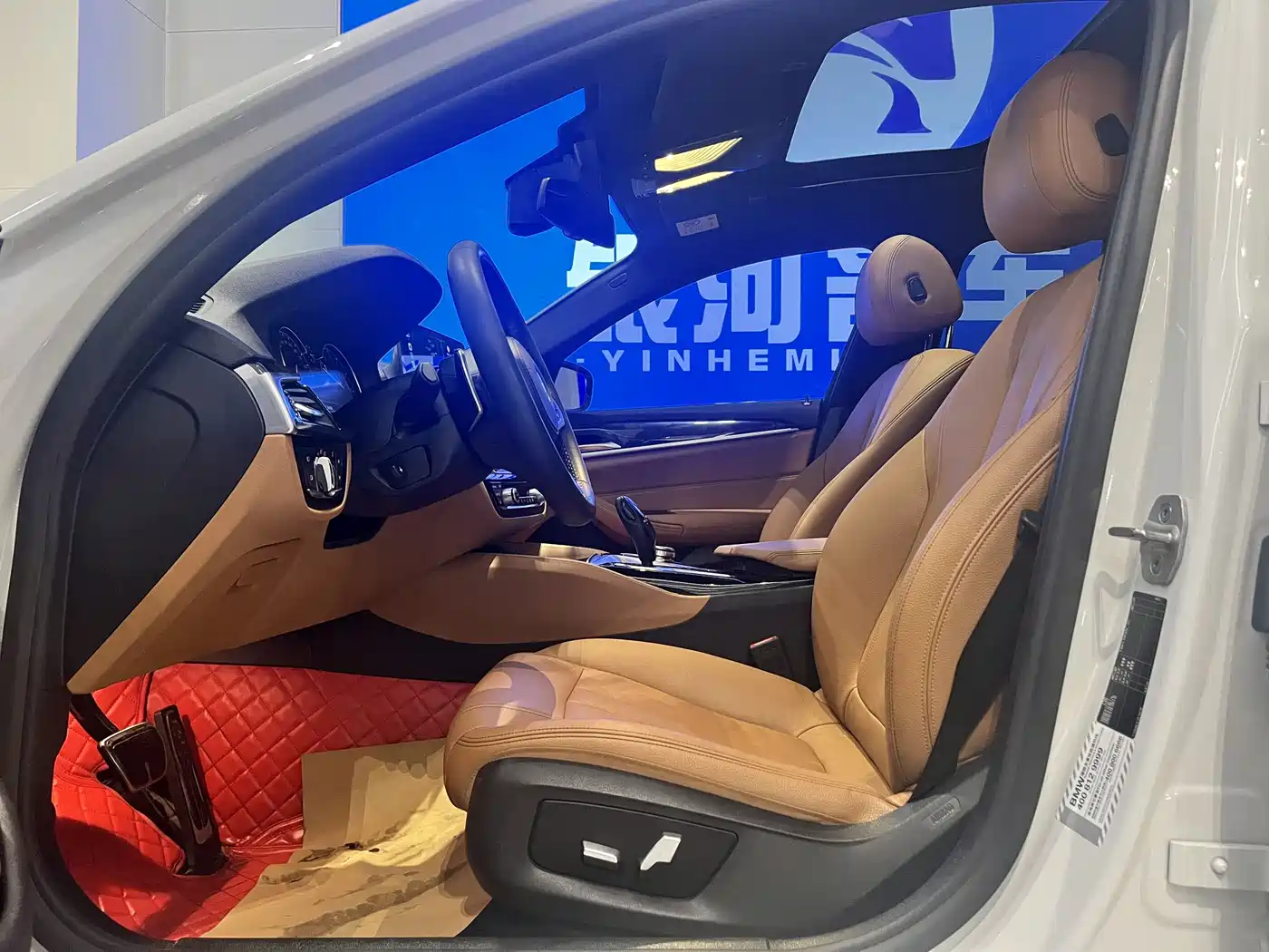 BMW 5 Series 2018 530Li Leading M Sport Package фото 6