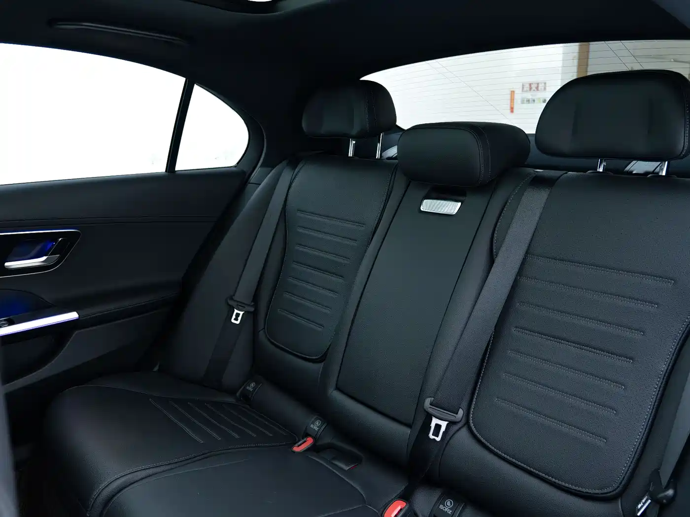Mercedes-Benz C-Class 2023 C 260 L Sport фото 18