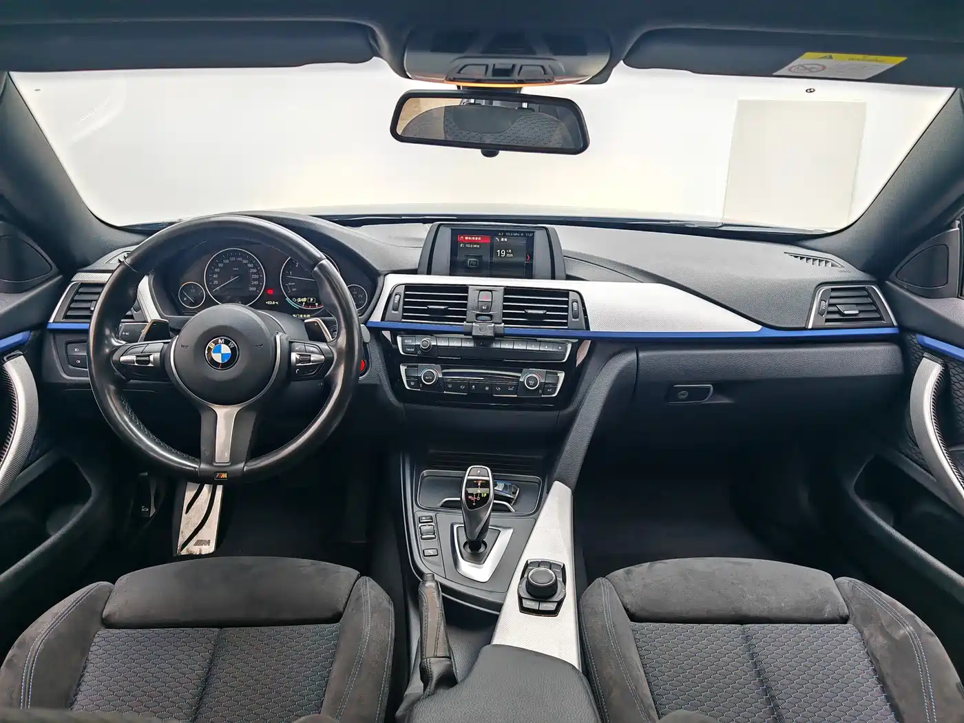 BMW 4 Series 2017 425i Gran Coupe Leading M Sport Package фото 17