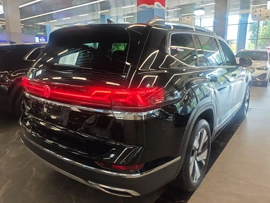 Фото 7 - Volkswagen Teramont