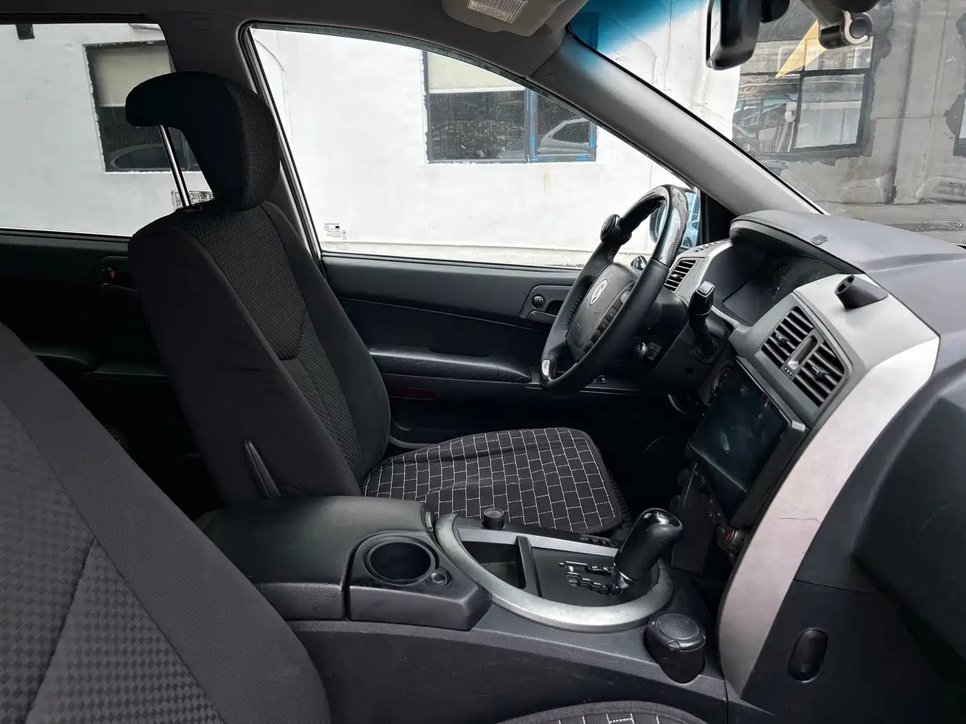 SsangYong Actyon 2014 2010 2.0T Joy Navigation Diesel