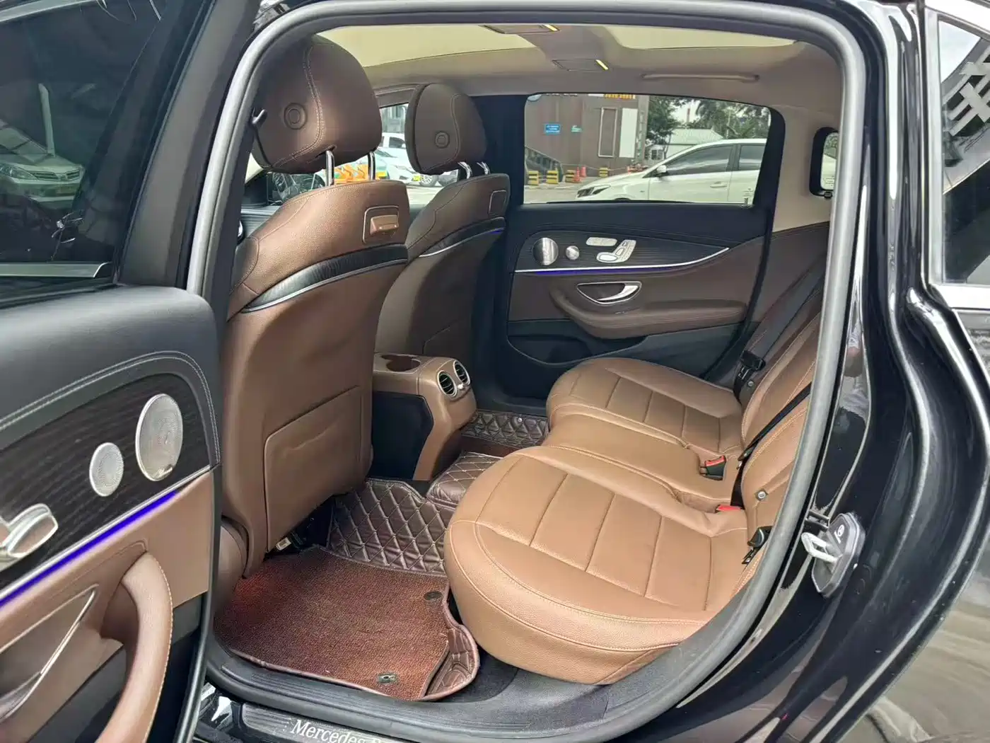 Mercedes-Benz E-Class 2020 Facelift E 300 L Exclusive фото 5