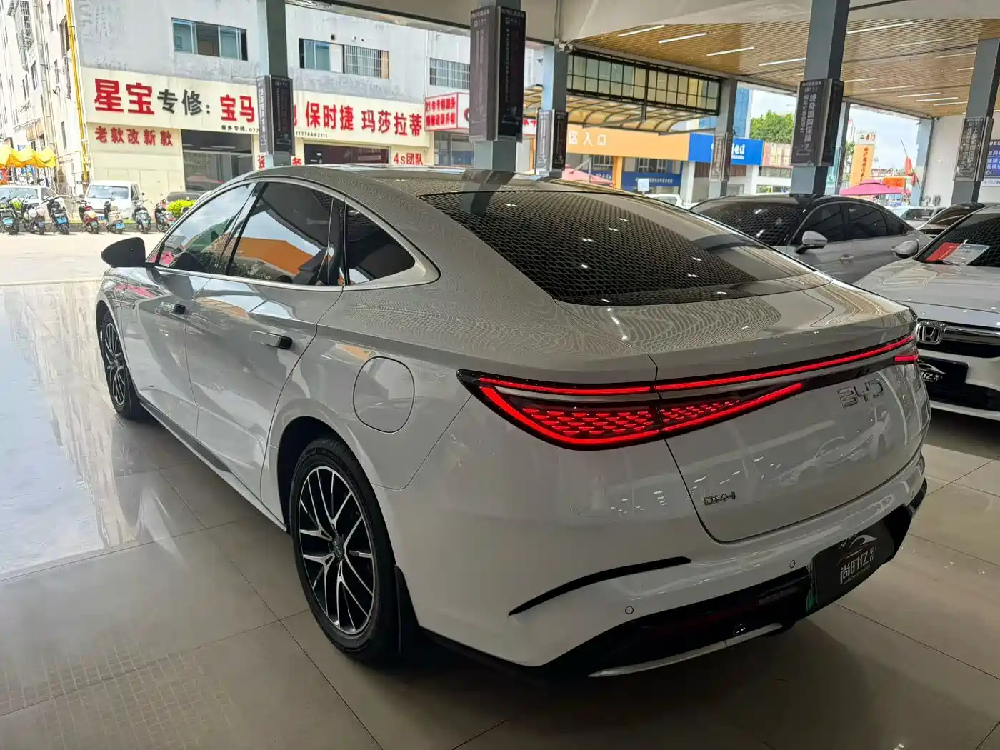BYD Seal 2024 2023 DM-i 1.5L 121km Luxury