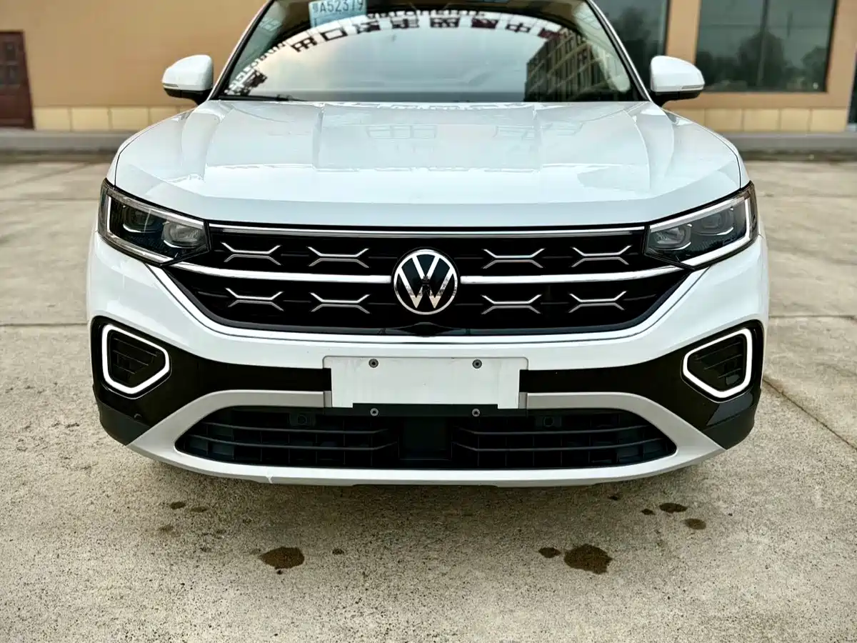 Volkswagen Tayron 2023 280TSI 2WD Luxury Plus Advanced Edition фото 2