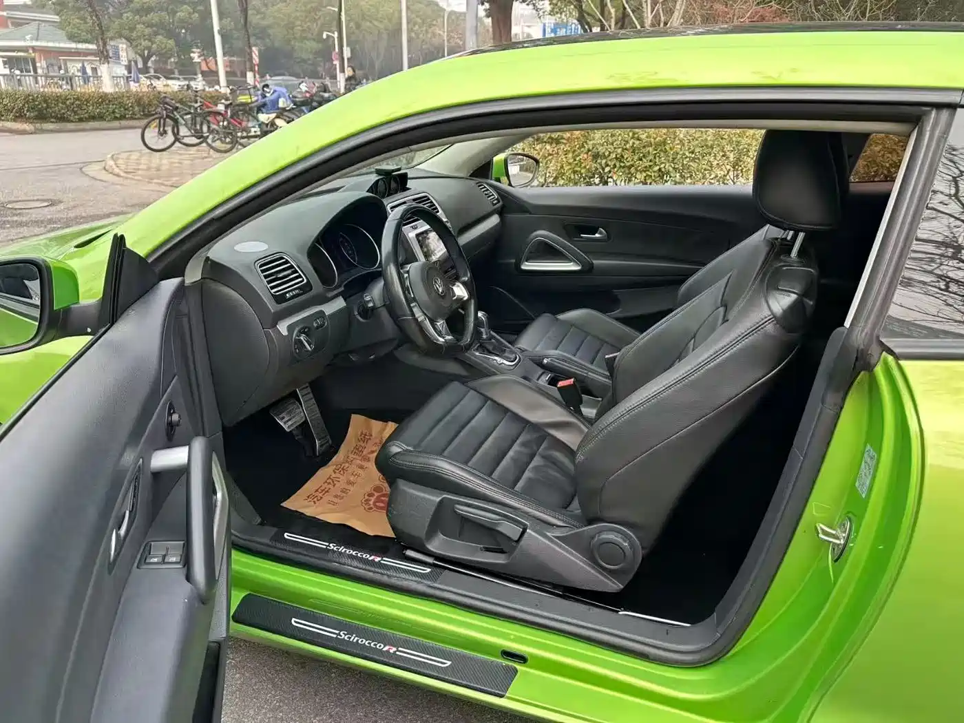 Volkswagen Scirocco 2015 1.4TSI Trend Edition фото 6