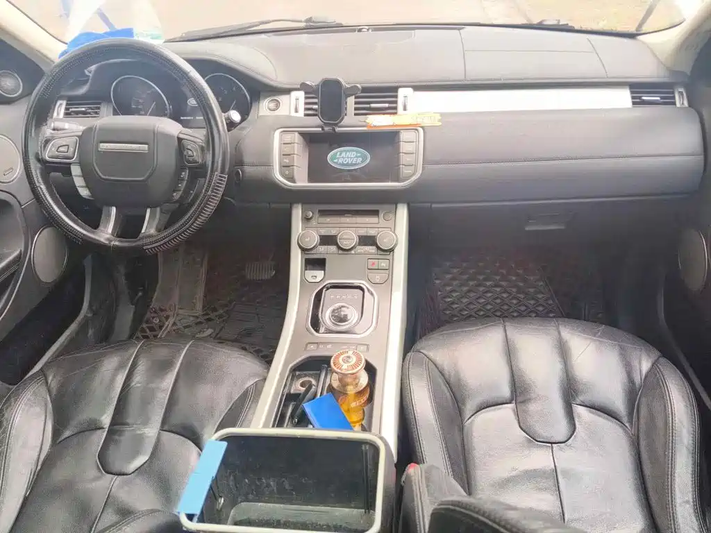 Land Rover Range Rover Evoque (Import) 2015 2015 2.0T 5-door Splendor Edition