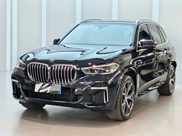 BMW X5 2022 Facelift xDrive 30Li Premium M Sport Package