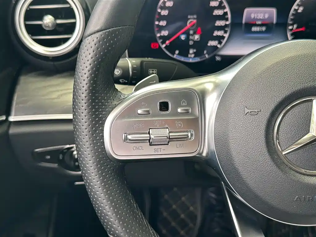 Mercedes-Benz E-Class 2019 E 300 L Sport Luxury фото 19