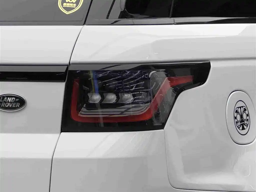 Land Rover Range Rover Sport PHEV 2021 P400e SE фото 17